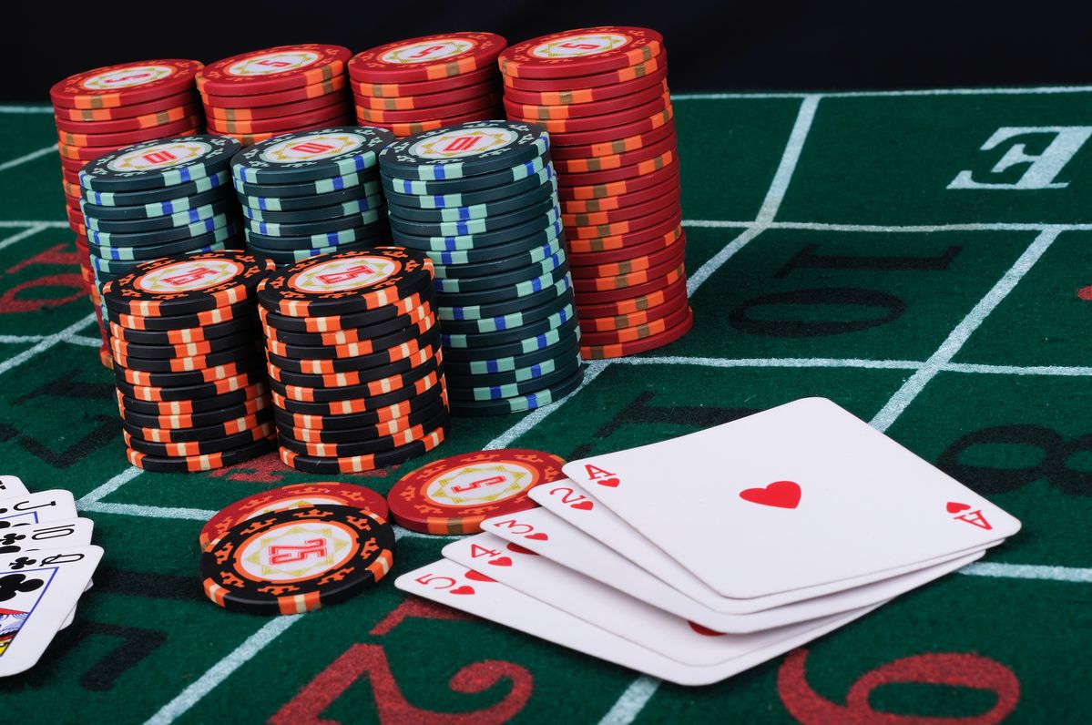 Glory Casino App کھلاڑیوں کے لیے لائیو کیسینو سیکشن