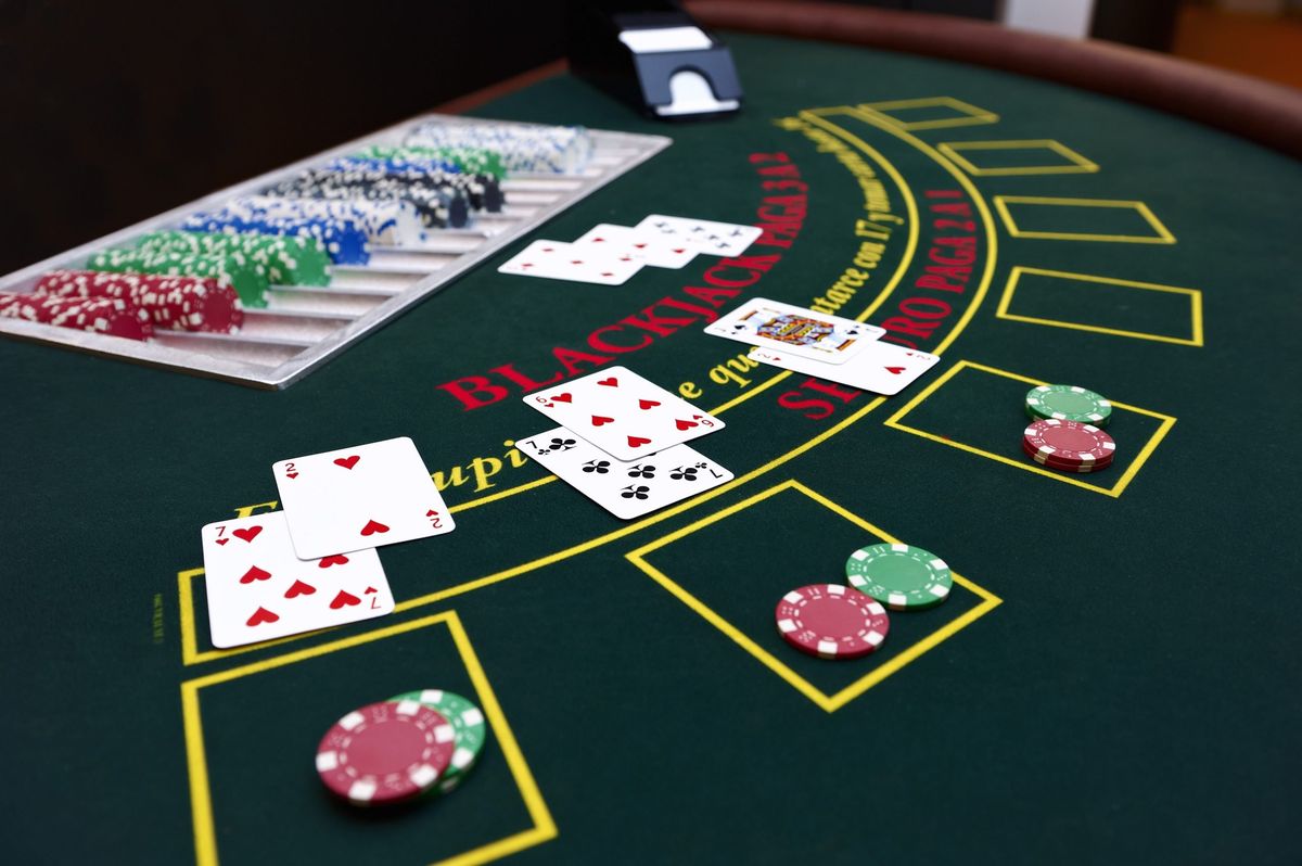پاکستان میں Glory Casino App کا آن لائن کیسینو سیکشن کھولیں۔